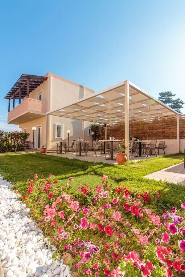 Charming And Comfy House Daire Agia Marina Dış mekan fotoğraf
