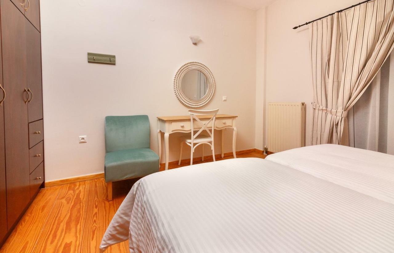 Charming And Comfy House Daire Agia Marina Dış mekan fotoğraf